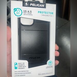 Black iPhone 6/7 Protector Case